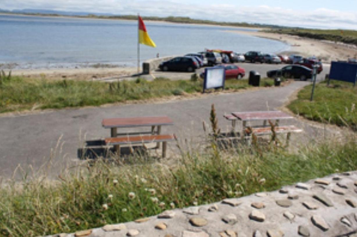 Apartamento The Pink Door Killala Exterior foto